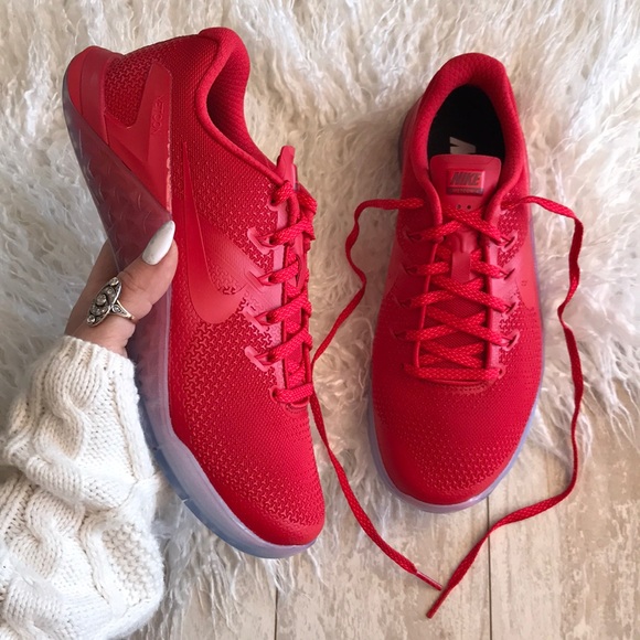 NWT Nike ID Custom Metcon 4 red - Picture 2 of 8